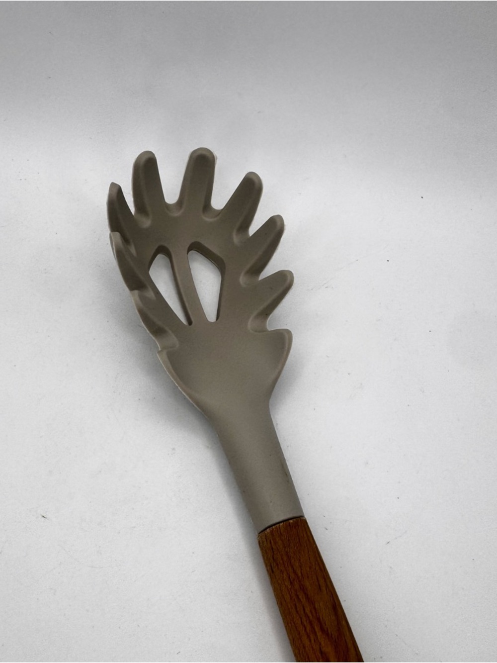 Neutral Silicone Kitchen Utensil Set with Wooden Handles - Beige - Picture 3 of 6